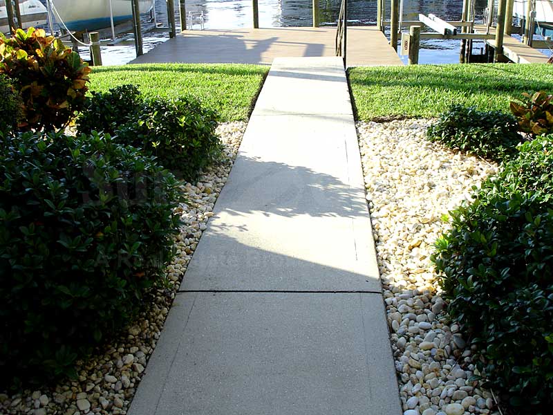 River Park Place Walkway